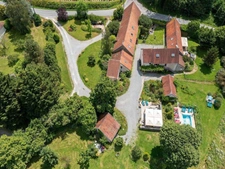 Dpt Creuse (23), à vendre Saint Vaury propriété de 35 pièces  - Piscine - Terrain 1,10 ha