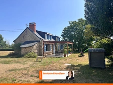Longère en pierre avec terrain – calme, sans vis-à-vis – Daumeray (49)