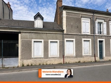 Maison de caractère 227m² - 6 chambres - Fort potentiel avec dépendance - LA FLÈCHE