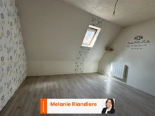 Maison de caractère à vendre à Courcelles-la-Forêt – 5 chambres, jardin et dépendances