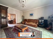 Maison de caractère 227m² - 6 chambres - Fort potentiel avec dépendance - LA FLÈCHE