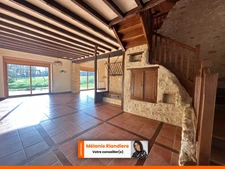 Maison de caractère 207 m², 4 chambres