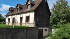 Maison à rénover sur 5000 m2 de terrain 