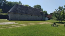Fermette entièrement rénovée sur 1 hectare de terrain (76)