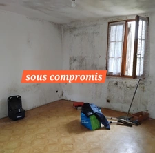 Maison avec travaux intérieurs... toiture en excellent état  