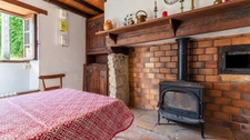 Maison à vendre 2 pièces AUBERTIN (64) ; Grange et 1,8Ha de terrain