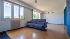 Appartement à vendre 3 pièces LESCAR (64) Jardin de 268m2 Parking et garage