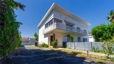 Appartement à vendre 3 pièces LESCAR (64) Jardin de 268m2 Parking et garage