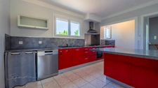 Appartement à vendre 3 pièces LESCAR (64) Jardin de 268m2 Parking et garage