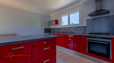 Apartment for sale, 3 rooms, LESCAR (64), private garden of 268m2, parking and garage