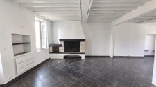 Maison de caractère 189 m² – 6 chambres – Jardin clos – À 1h30 de Paris en train – Fort potentiel
