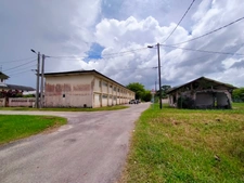 Dpt Guyane (973), à vendre MONTSINERY TONNEGRANDE Terrain à bâtir de 185,00 m²