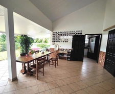REMIRE-MONTJOLY, Villa + mezzanine de type 5 à vendre 