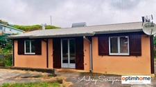  Maison de plain-pied de 93 m² à Petite Île 97429