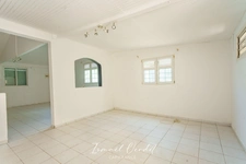 Maison à vendre 3 pièces BAIE MAHAULT (971)
