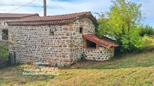 CUNLHAT – BELLE MAISON EN PIERRES RÉNOVÉE – JARDIN 500 M² – GRANGE