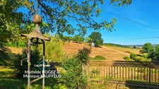 Domaine de caractère sur 45 hectares avec étang - Courpière