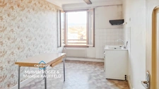 Ancienne auberge à réinventer en maison de famille - Augerolles (63)