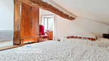 CUNLHAT – BELLE MAISON EN PIERRES RÉNOVÉE – JARDIN 500 M² – GRANGE