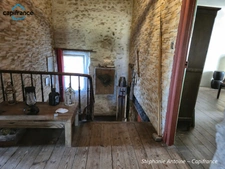PUYOÔ – MAISON DE CARACTÈRE DE 188,83 M², 5 CHAMBRES, GRANGE D’ENVIRON 300 M² ET TERRAIN DE 1 198 M² – 245 000 €