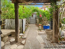 PUYOÔ – MAISON DE CARACTÈRE DE 188,83 M², 5 CHAMBRES, GRANGE D’ENVIRON 300 M² ET TERRAIN DE 1 198 M² – 245 000 €