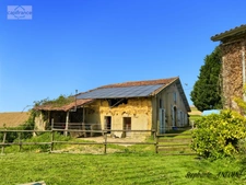 PROPRIÉTÉ DE CARACTÈRE – 6,7 HECTARES – DÉPENDANCES – OSSAGES