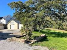 Family farmhouse with 5 bedrooms + outbuilding – 180 m² – Grand-Champ near Vannes