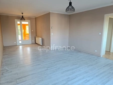 Maison à vendre 4 pièces LAROCHE SAINT CYDROINE (89)