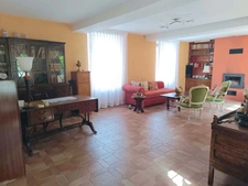 Maison à vendre 7 pièces  (89)