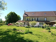 Maison à vendre 7 pièces VILLECHETIVE (89)