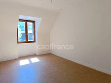 Maison à vendre 7 pièces  (89)