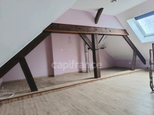 À VENDRE - Ancien corps de ferme rénové avec charme et potentiel à CORNANT ! 175 m² - 2 logements - Grange - Atelier - Terrain clos - Calme absolu ! 🌿🏡