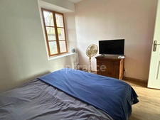 À VENDRE - Ancien corps de ferme rénové avec charme et potentiel à CORNANT ! 175 m² - 2 logements - Grange - Atelier - Terrain clos - Calme absolu ! 🌿🏡