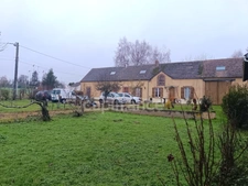 À VENDRE - Ancien corps de ferme rénové avec charme et potentiel à CORNANT ! 175 m² - 2 logements - Grange - Atelier - Terrain clos - Calme absolu ! 🌿🏡
