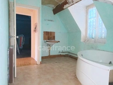 Maison à vendre 13 pièces VILLEVALLIER (89)