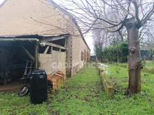 À VENDRE - Ancien corps de ferme rénové avec charme et potentiel à CORNANT ! 175 m² - 2 logements - Grange - Atelier - Terrain clos - Calme absolu ! 🌿🏡