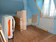 Maison à vendre 13 pièces VILLEVALLIER (89)