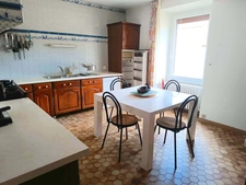 Maison à vendre 7 pièces  (89)