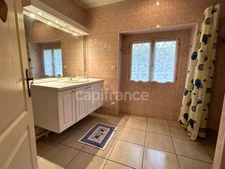 À VENDRE - Ancien corps de ferme rénové avec charme et potentiel à CORNANT ! 175 m² - 2 logements - Grange - Atelier - Terrain clos - Calme absolu ! 🌿🏡