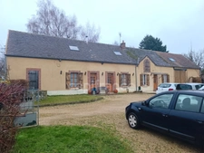 À VENDRE - Ancien corps de ferme rénové avec charme et potentiel à CORNANT ! 175 m² - 2 logements - Grange - Atelier - Terrain clos - Calme absolu ! 🌿🏡