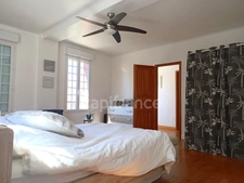 Maison à vendre 7 pièces VILLECHETIVE (89)