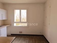 Maison à vendre 4 pièces  (89)