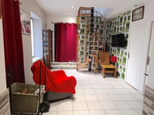 À VENDRE - Ancien corps de ferme rénové avec charme et potentiel à CORNANT ! 175 m² - 2 logements - Grange - Atelier - Terrain clos - Calme absolu ! 🌿🏡