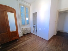 Maison à vendre 13 pièces VILLEVALLIER (89)