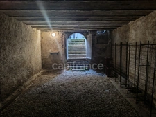 À VENDRE - Ancien corps de ferme rénové avec charme et potentiel à CORNANT ! 175 m² - 2 logements - Grange - Atelier - Terrain clos - Calme absolu ! 🌿🏡