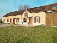 À VENDRE - Ancien corps de ferme rénové avec charme et potentiel à CORNANT ! 175 m² - 2 logements - Grange - Atelier - Terrain clos - Calme absolu ! 🌿🏡