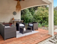 Bright 5-room house of 142 m² in the heart of Nîmes, sought-after area – Calm and open view