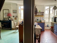 AUTHENTICITÉ & CHARME AUX PORTES DES CÉVENNES – MAISON T5 À RÉNOVER ! 