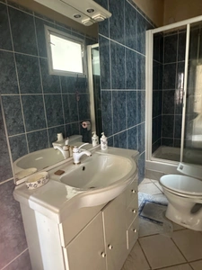 Maison en pierre + terrain constuctible et piscinable (865 m2)