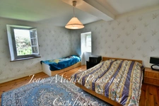 Haute-Garonne (31) department, for sale in Saint-Gaudens: Building to renovate, 220m2, 3300m2 plot 